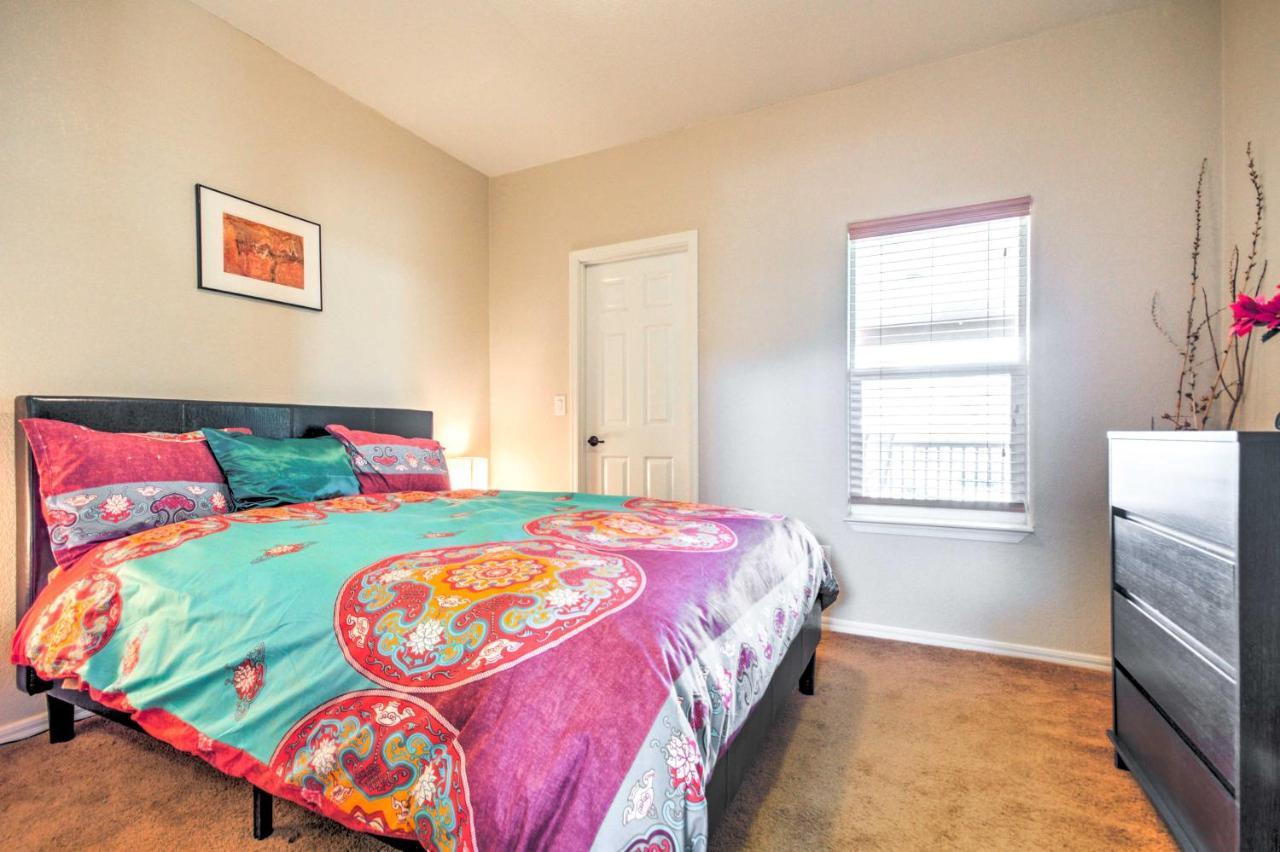Beautiful Kanab Home With Yard - Walk To Restaurants Exteriör bild