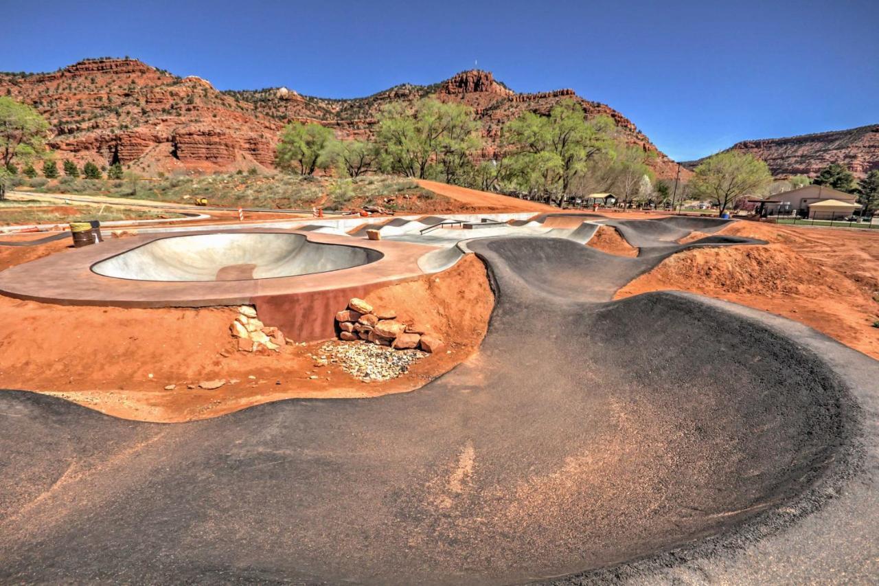 Beautiful Kanab Home With Yard - Walk To Restaurants Exteriör bild